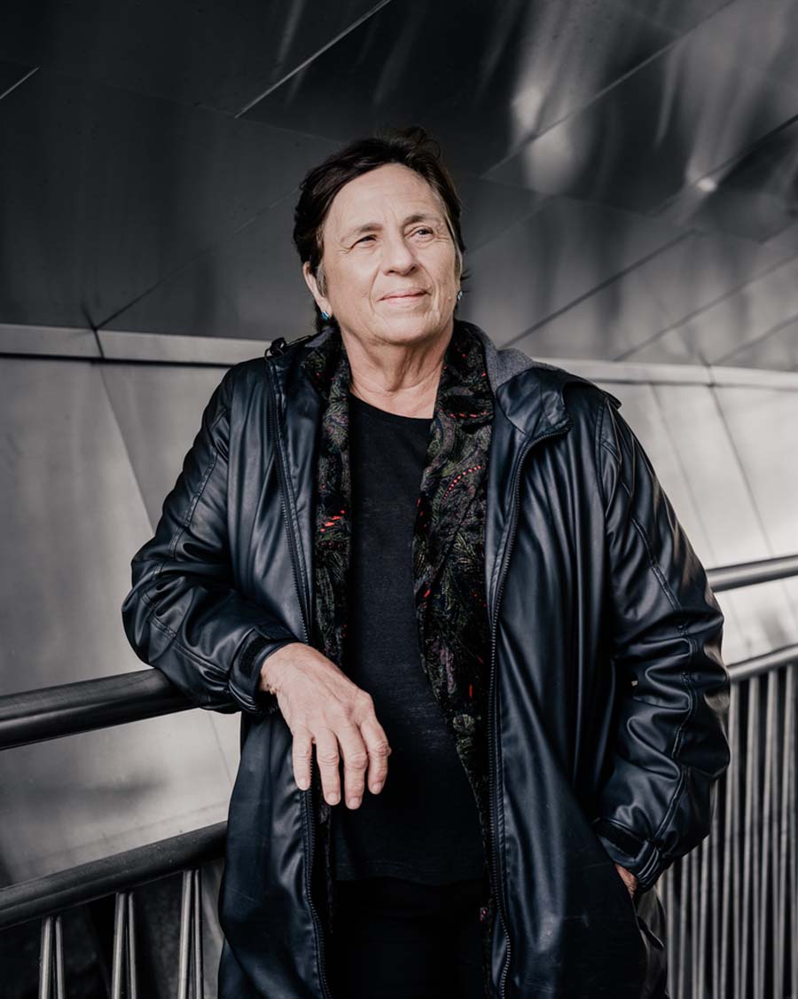 كارول روس بارني